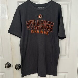 Syracuse University Graphic T-Shirt size XL gray short sleeve crewneck Colosseum